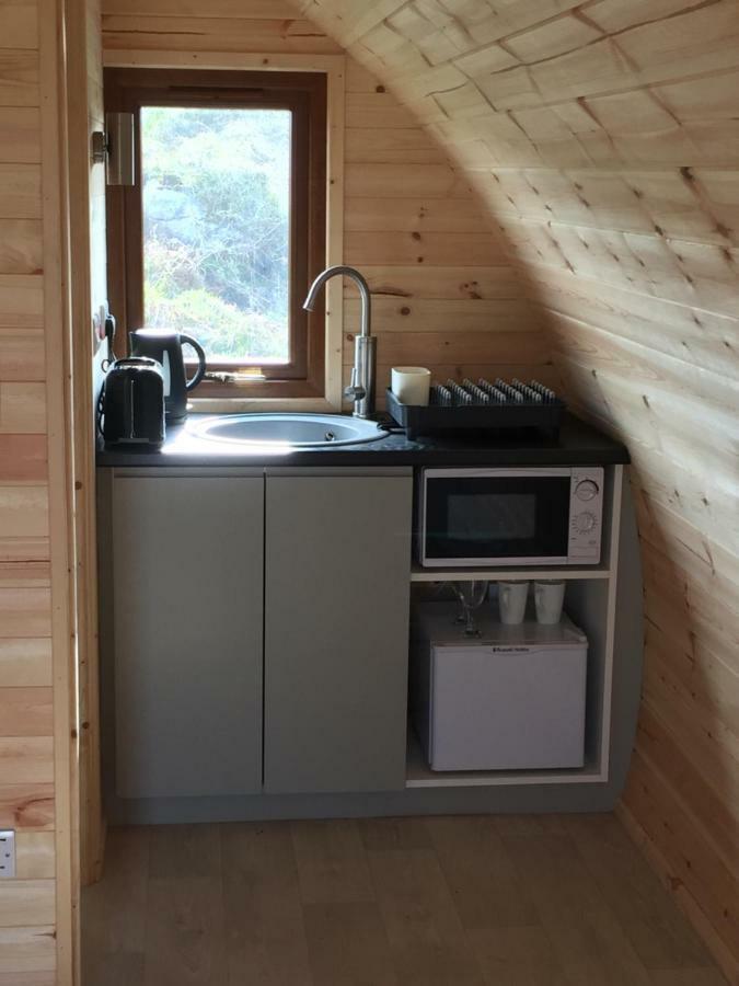 Earls View Maxi Pod Hotel Carna Екстериор снимка