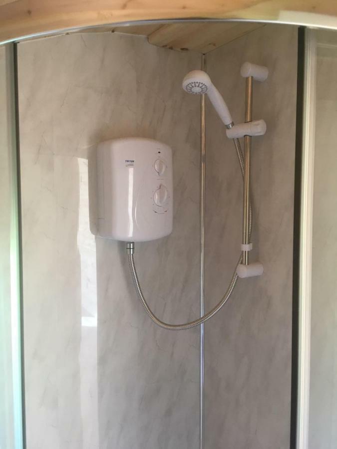 Earls View Maxi Pod Hotel Carna Екстериор снимка